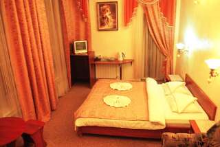 Отель Тукан Одесса Полулюкс-3