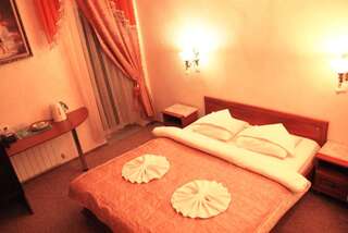 Отель Тукан Одесса Полулюкс-4