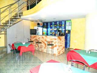 Отель Тукан Одесса-1